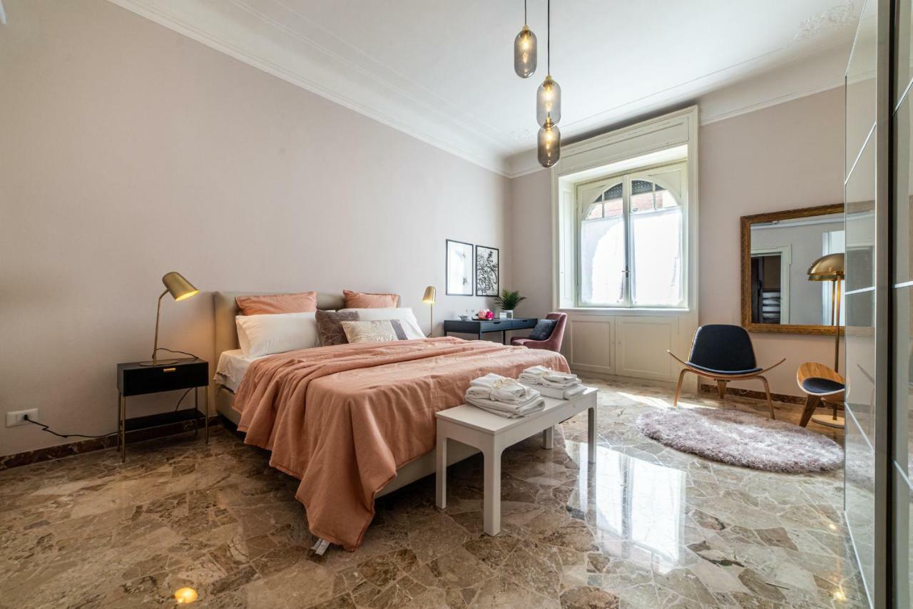 Joivy Sophisticated 3-Bed Flat With Desk Διαμέρισμα Μιλάνο Εξωτερικό φωτογραφία