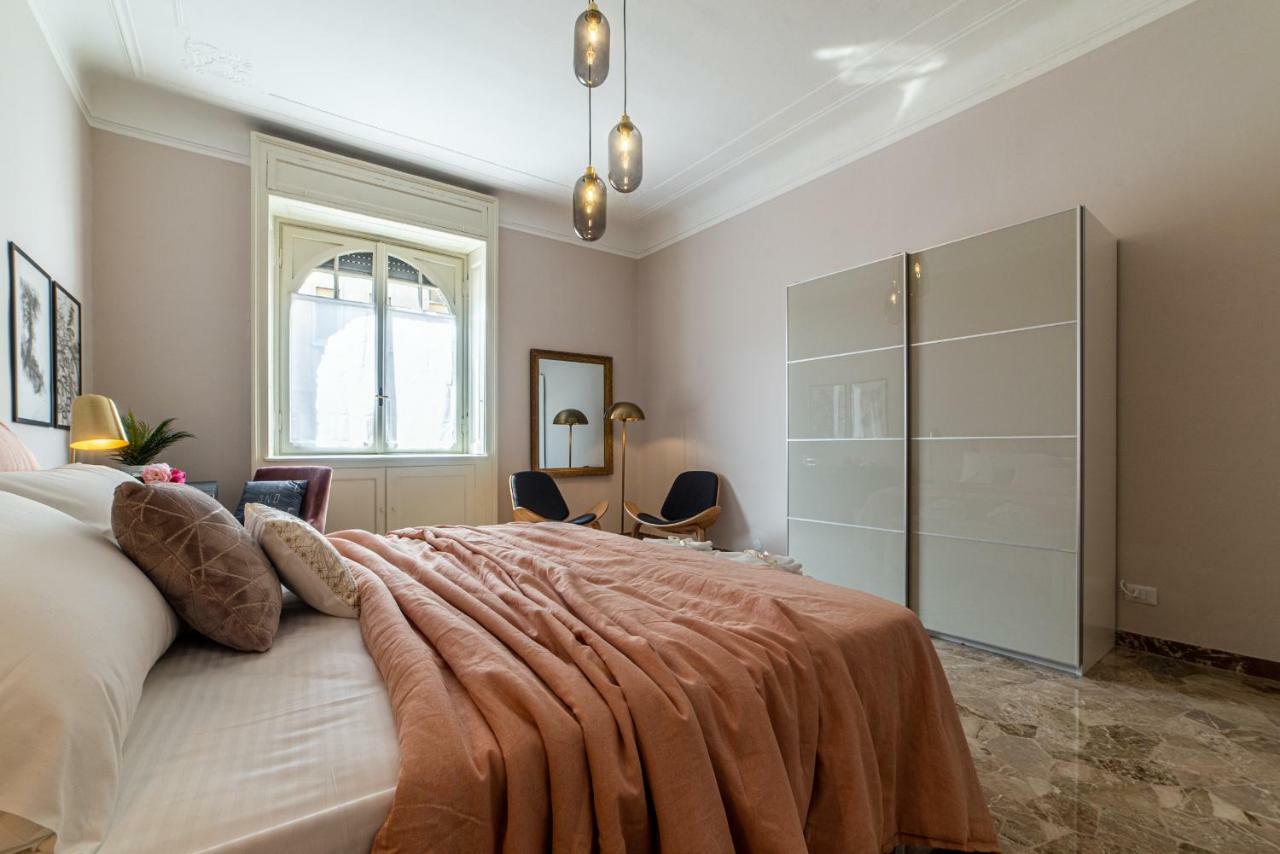 Joivy Sophisticated 3-Bed Flat With Desk Διαμέρισμα Μιλάνο Εξωτερικό φωτογραφία