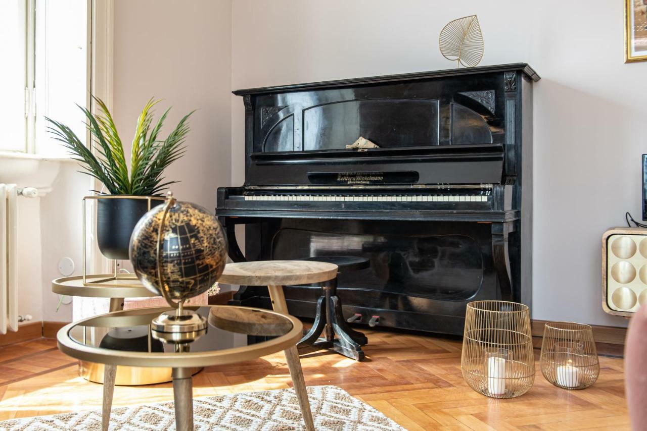 Joivy Sophisticated 3-Bed Flat With Desk Διαμέρισμα Μιλάνο Εξωτερικό φωτογραφία