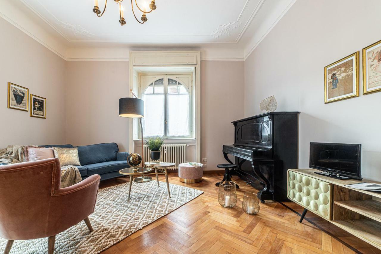 Joivy Sophisticated 3-Bed Flat With Desk Διαμέρισμα Μιλάνο Εξωτερικό φωτογραφία